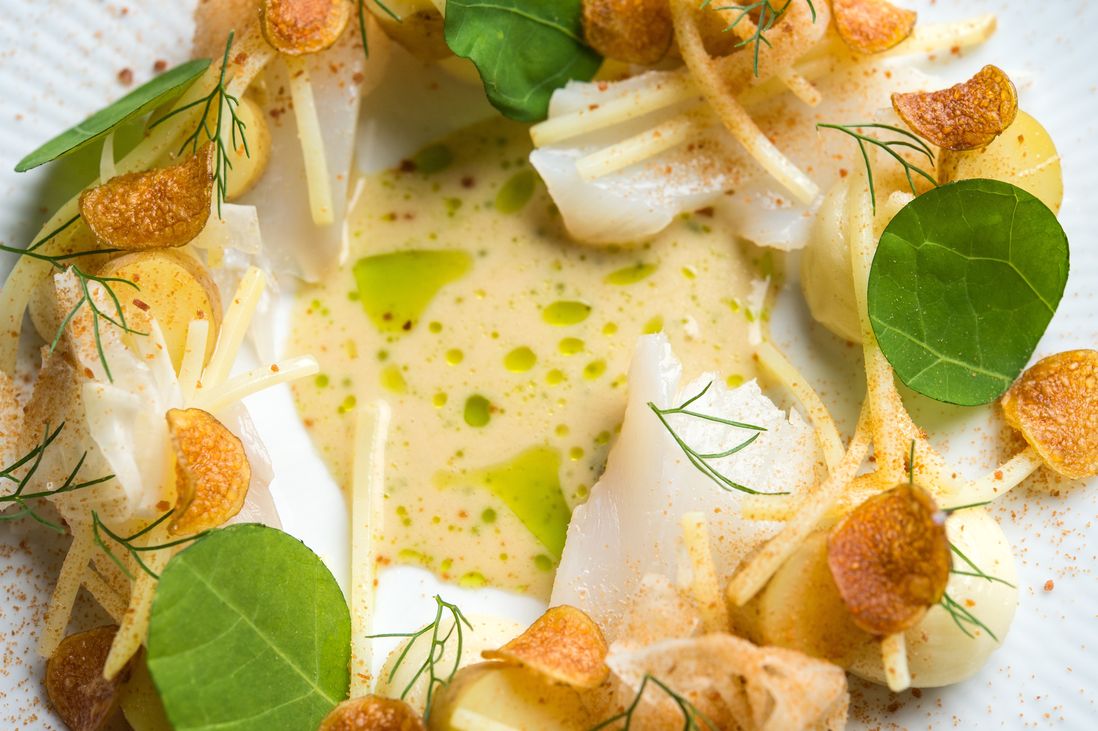 Cod with potatoes, fennel and nasturtium<br>
